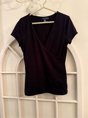 Lauren Ralph Lauren Black Faux Wrap V-Neck Short Sleeve Top | Size Medium
